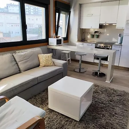 Joaquin Lóriga Diseño Centro Apartamento Vigo