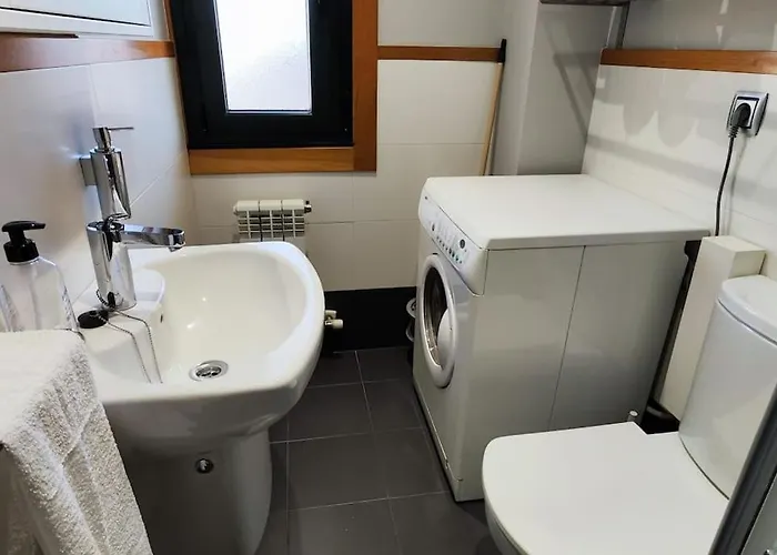 Joaquin Loriga Diseno Centro Daire Vigo